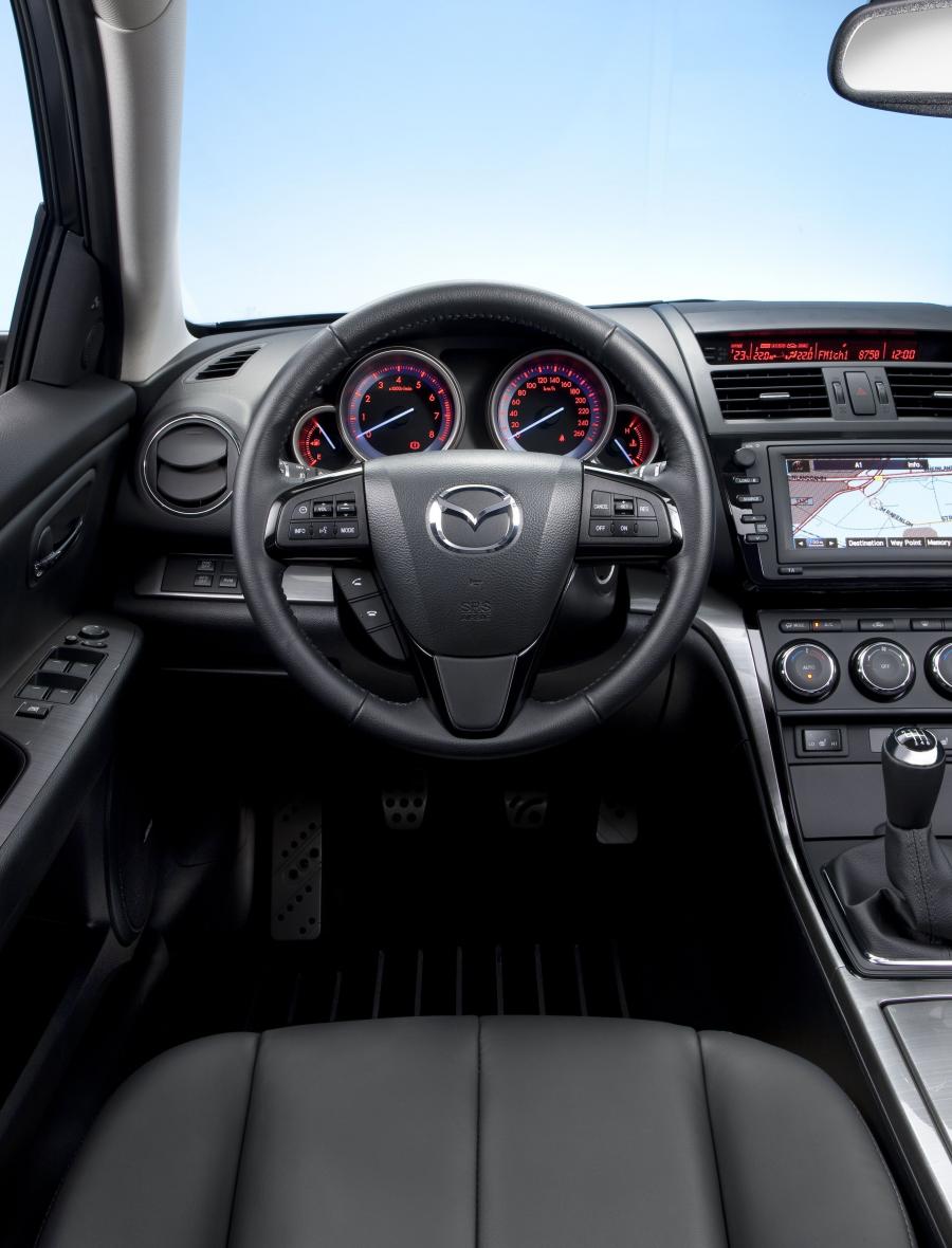  Mazda6 Hatchback 2010 года  (фото 13 из 49)
